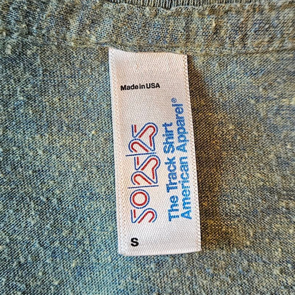 Montana Is For Badasses TShirt Teal Yellow Women's Small - Picture 3 of 5